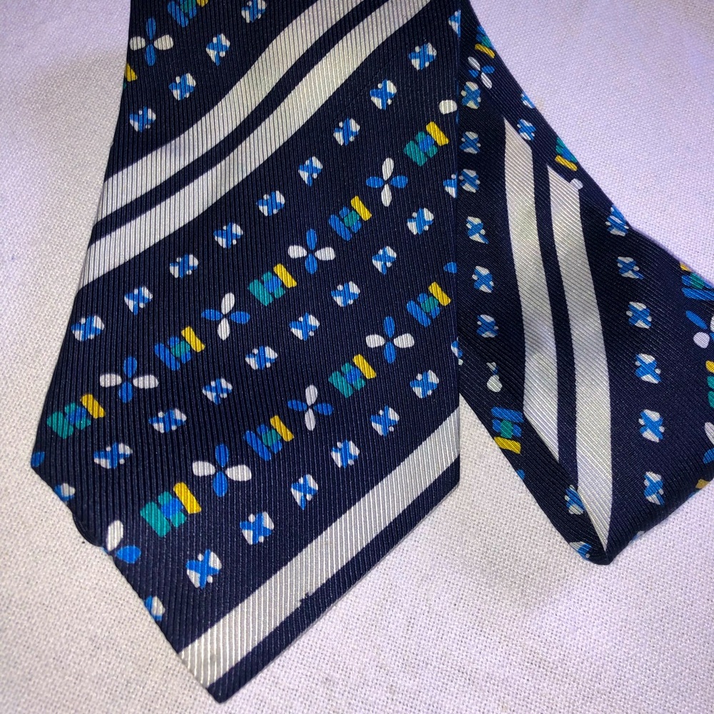 Men's Authentic Gianni Versace Blue Silk Neck Tie made in Italy